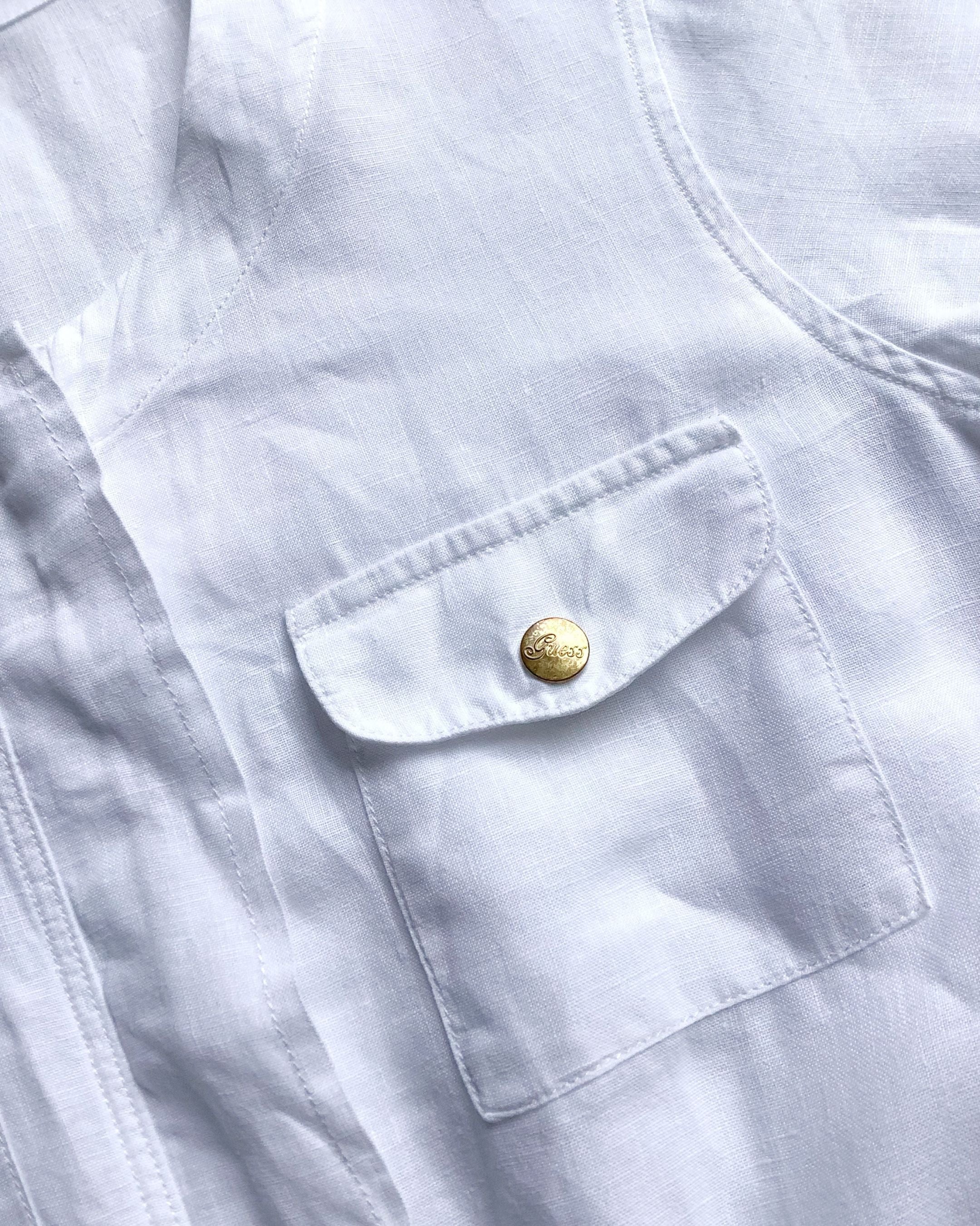 Chaqueta blanca de lino Guess