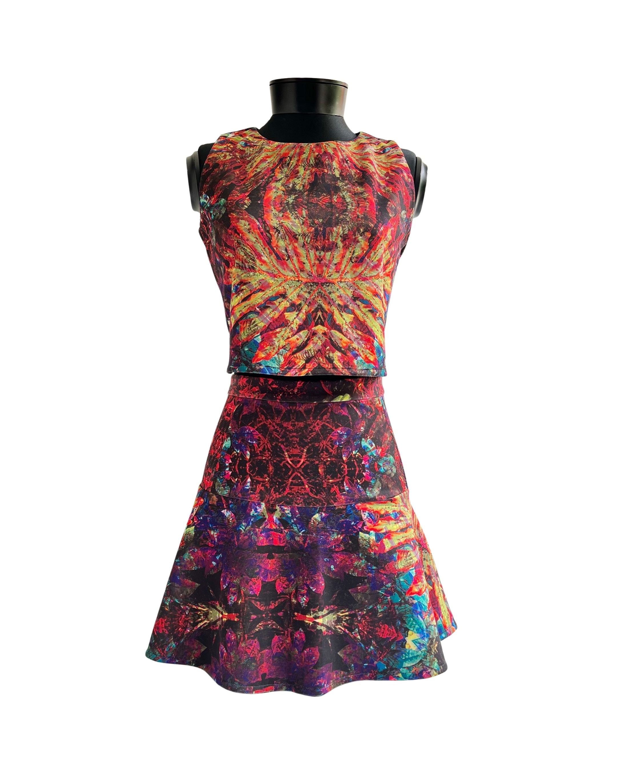 Set de Top y falda Khoul Outfits